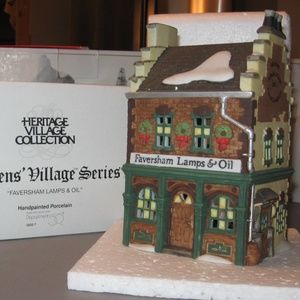 Dickens' Village Dickens' Village Start A Tradition Set - Set of 5
